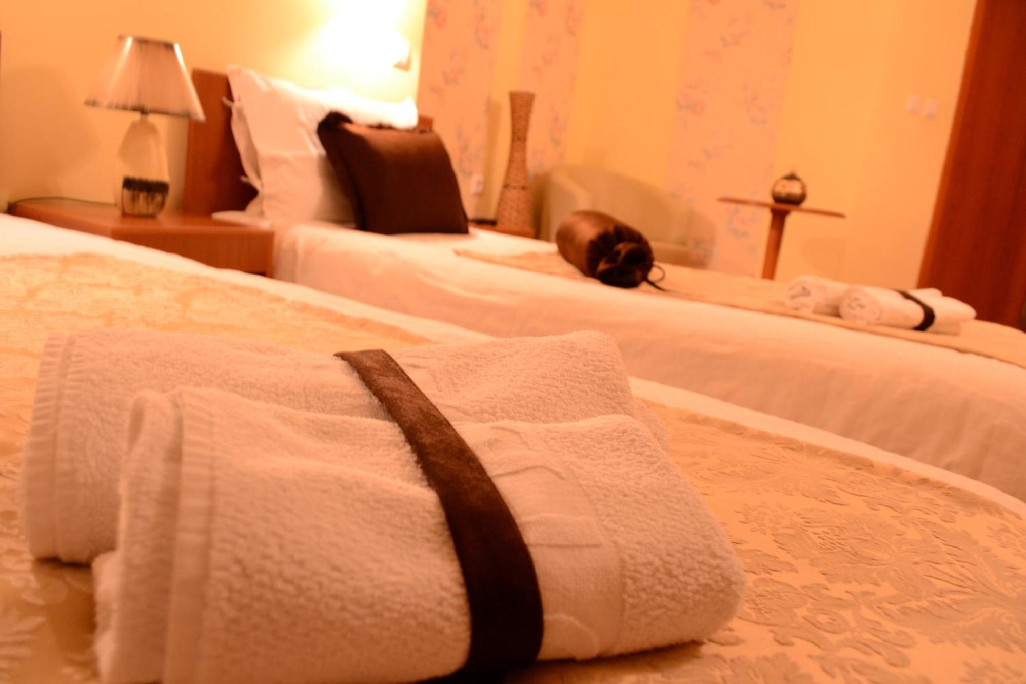 Hotel Pine Skopje Ruang foto