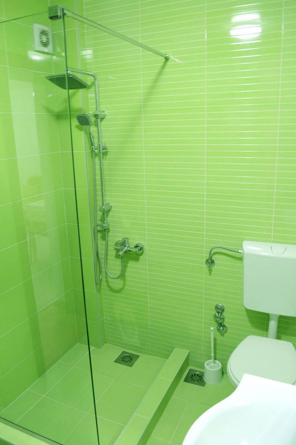 Hotel Pine Skopje Bagian luar foto